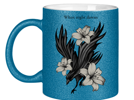 Glitzertasse – Rabe und Lilien